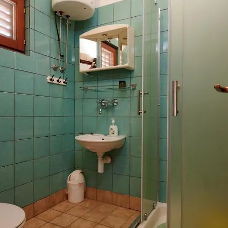 Apartment In With Sea View, Balcony, Air Conditioning, W-lan 5055-2 *